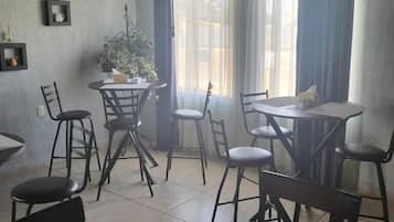 Desayuno continental incluido todos los días