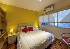 Studio | Iron/ironing board, free WiFi