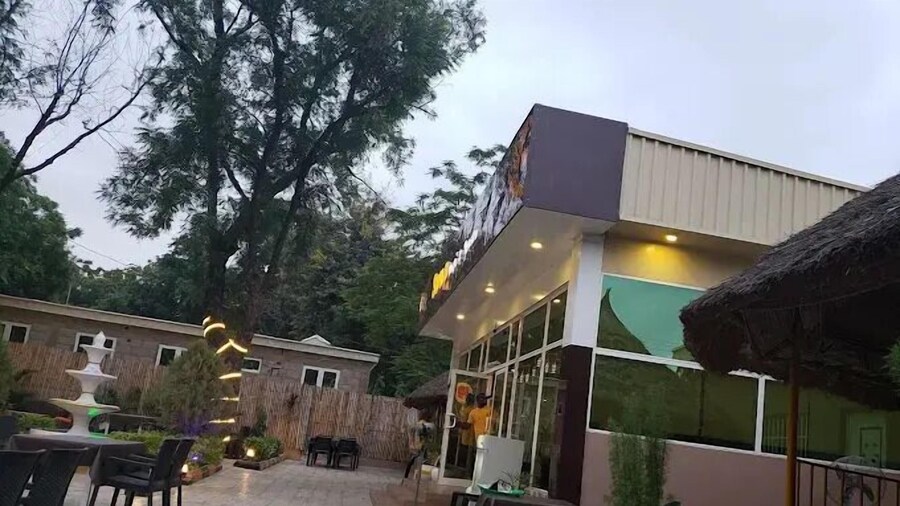 Exclusive Hotel and Suites by K