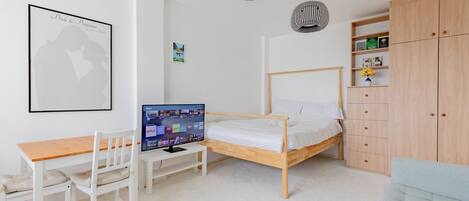 1 Schlafzimmer, Bügeleisen/Bügelbrett, Internetzugang, Bettwäsche