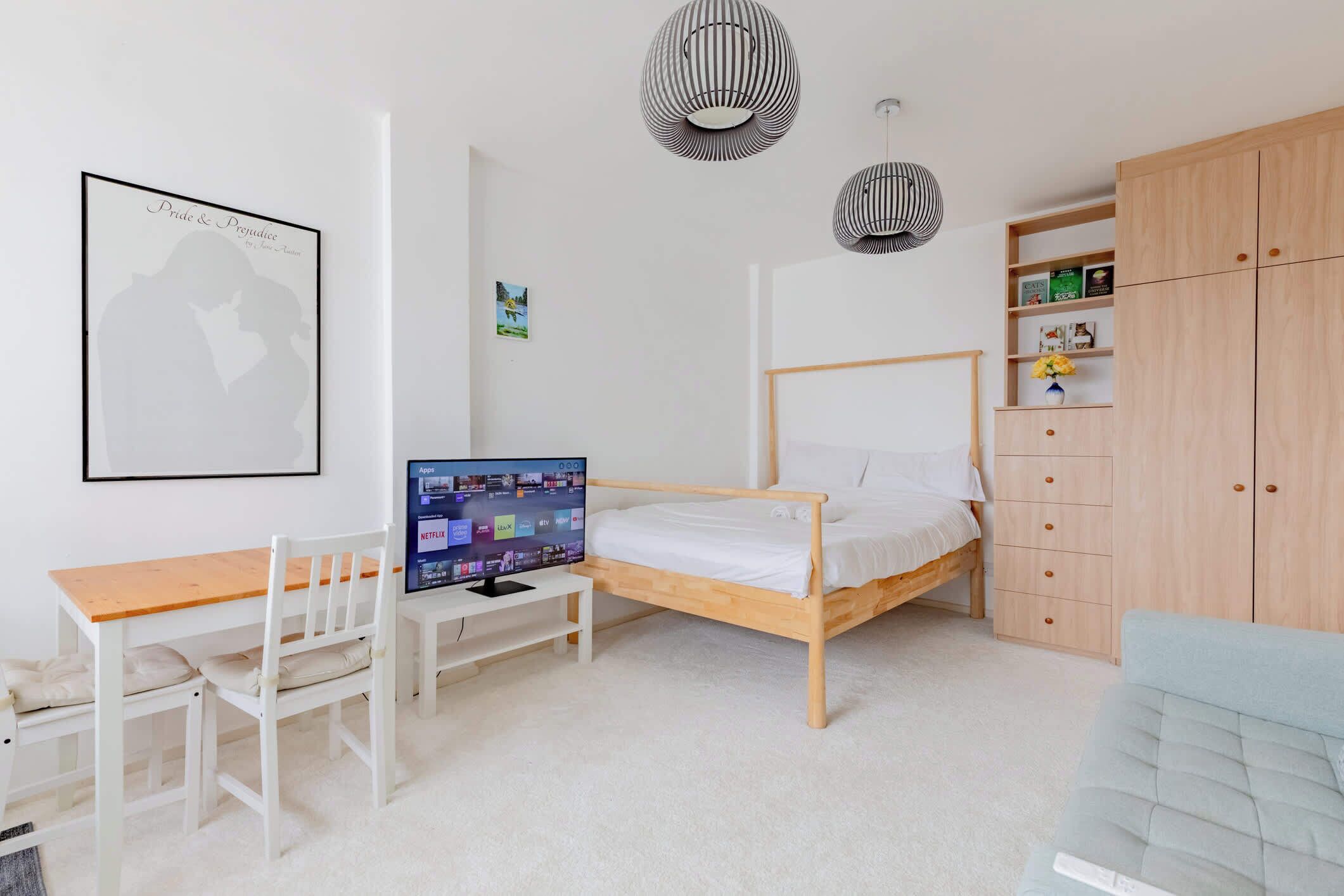 1 bedroom, iron/ironing board, Internet, bed sheets