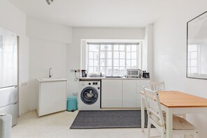 Uklassifisert bilde, 4 av 15, knapp