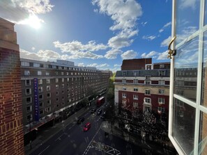 Uklassifisert bilde, 5 av 15, knapp