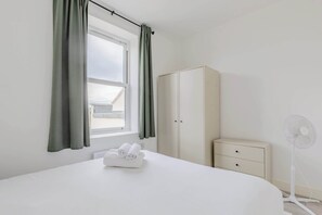 1 bedroom, iron/ironing board, Internet, bed sheets