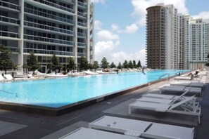 Pool - Icon Brickell - 23rd Floor -Oceanview - Spa Access (Miami)