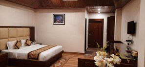 9 soverom, strykejern/-brett, wi-fi og sengetøy