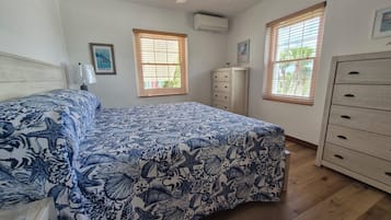 3 bedrooms, iron/ironing board, travel cot, WiFi