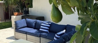 Tranquil, Roomy Getaway - Close to City of Hamilton