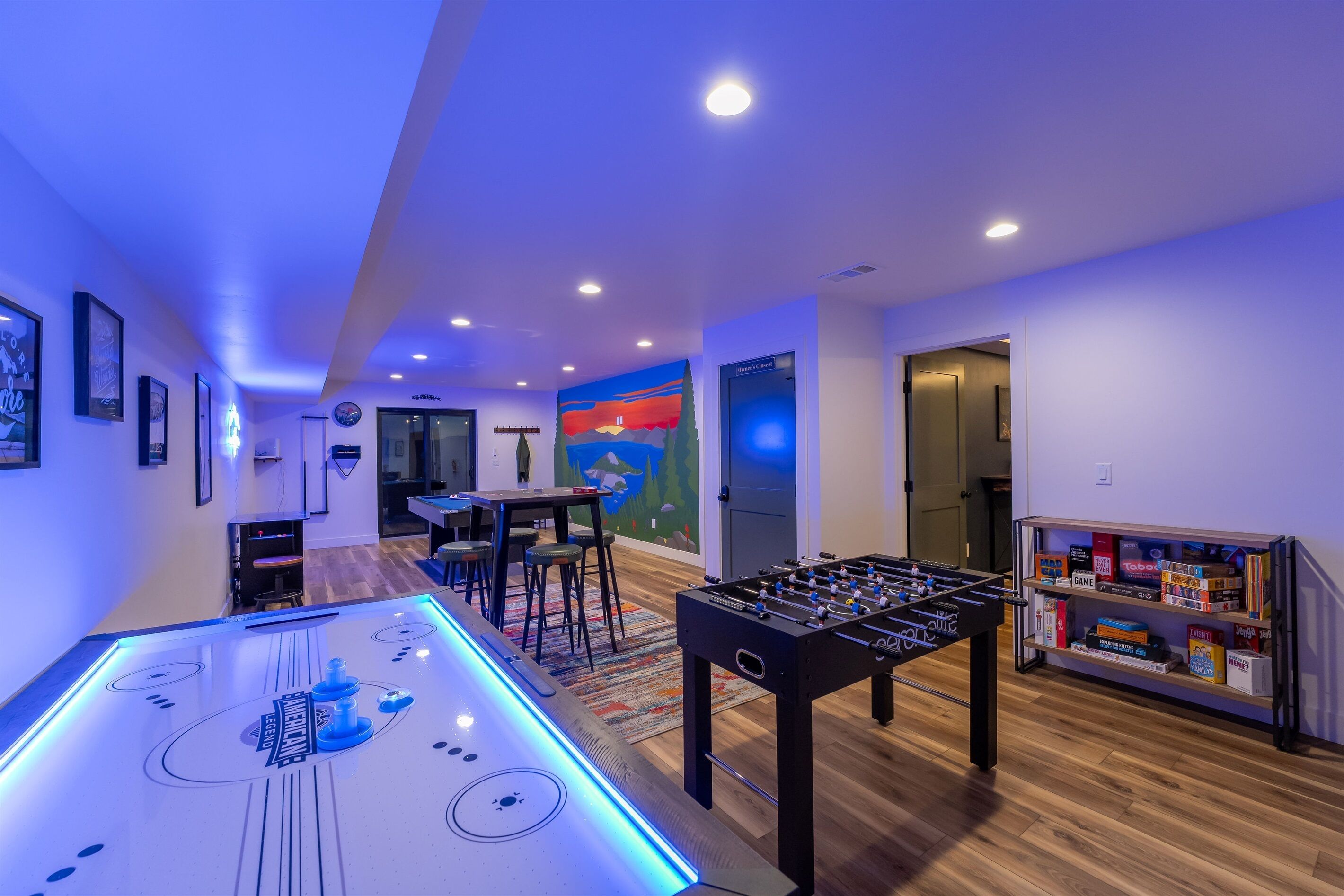 Game room