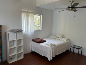2 bedrooms, iron/ironing board, bed sheets - A Peace of Paradise- Not just a destination, it's a feeling. (Andros Town)