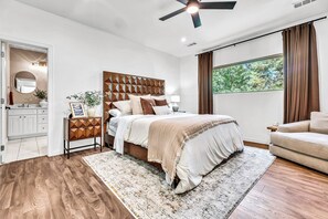 4 Schlafzimmer, Bügeleisen/Bügelbrett, Internetzugang