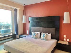 Individually decorated, free WiFi, bed sheets