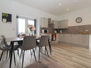 Dining - Birch Cottage (Scarborough)