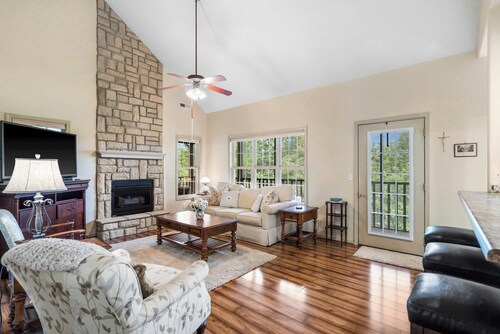 The Charming Retreat – For 6!