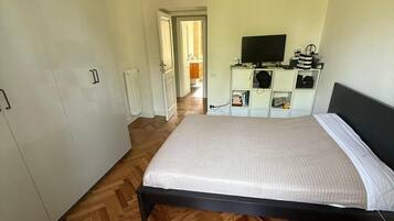 2 camere, ferro/asse da stiro, Wi-Fi gratuito, lenzuola