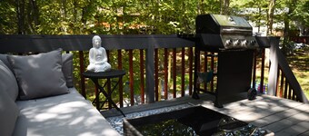 Charming Mountain House with Movie Theater