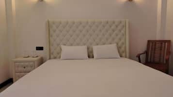 1 chambre, fer et planche à repasser, draps fournis