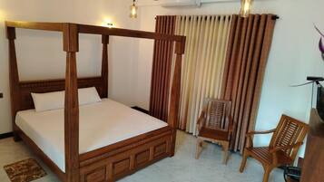 1 bedroom, iron/ironing board, bed sheets