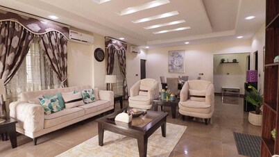 De Marshall Hotel and Apartments