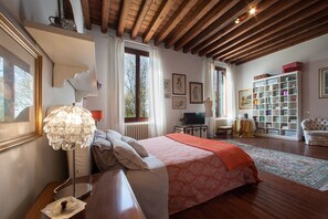 3 bedrooms, Internet, bed sheets