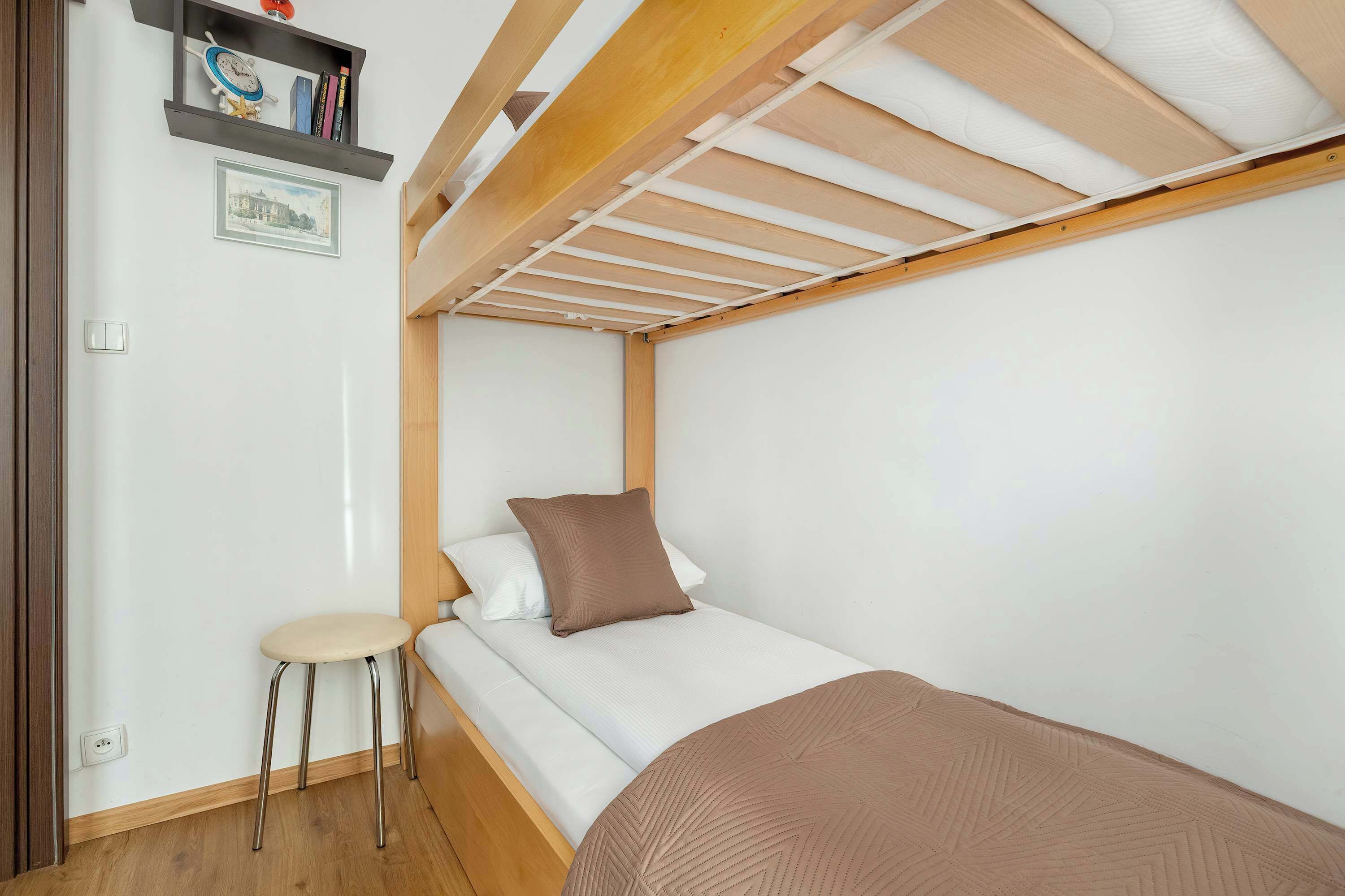 1 bedroom, iron/ironing board, WiFi, bed sheets