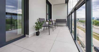 Al. Jerozolimskie 190 | Warsaw | Beige Apartment | Parking