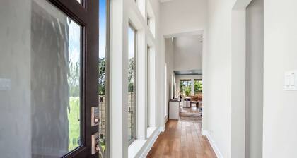 Dakota Cottage – Stay for 10