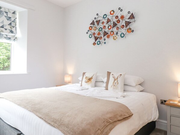 5 chambres, décoration personnalisée, ameublement personnalisé