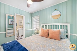 1 chambre, fer et planche à repasser, accès au Wi-Fi (inclus)