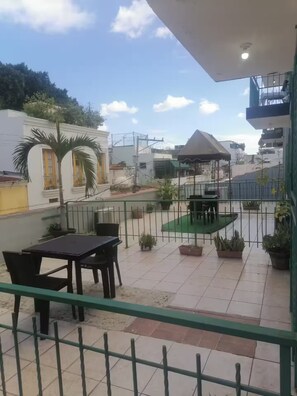 Outdoor dining - With terrace in the heart of the colonial zone (Santo Domingo)