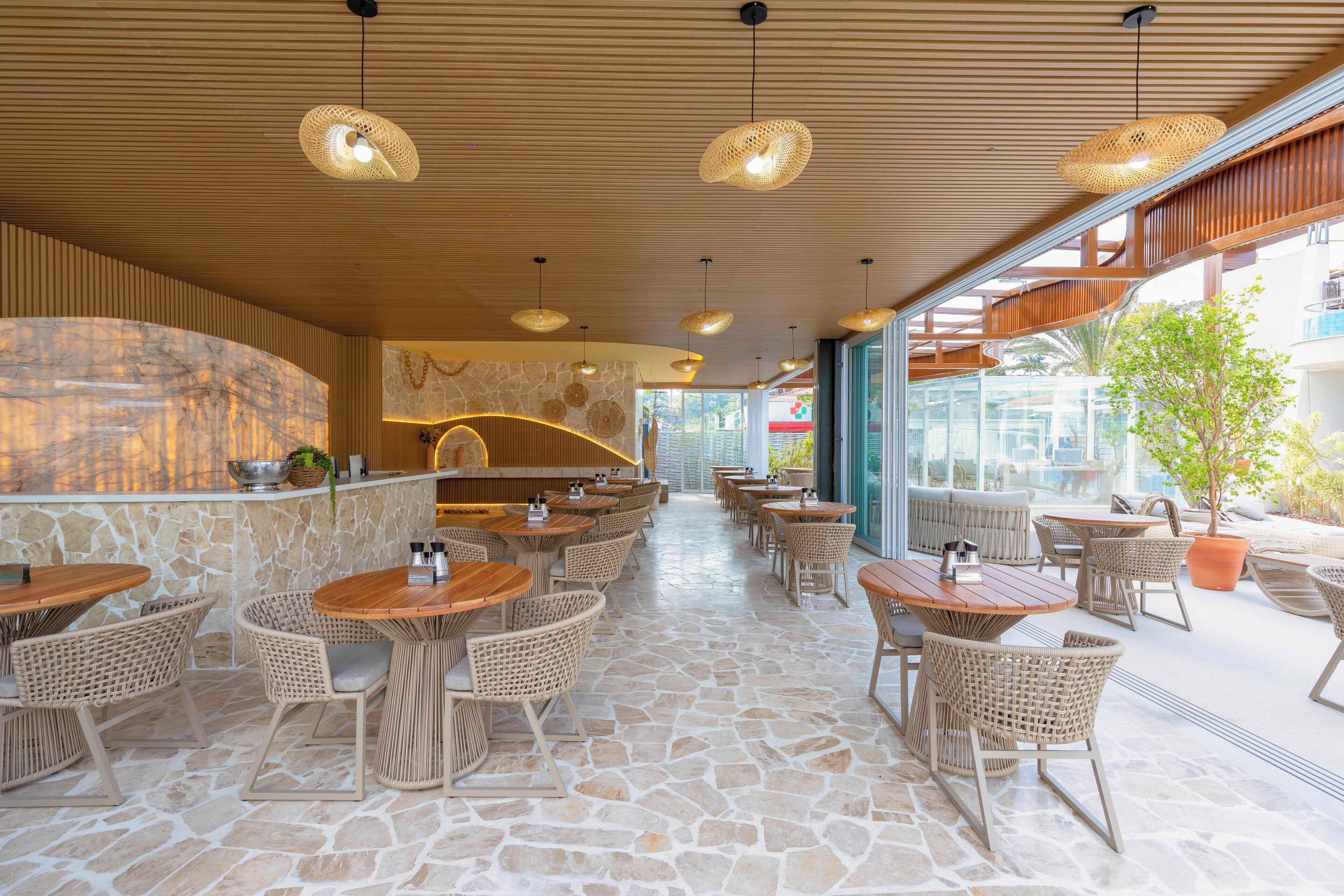 Esmorzar diari d'estil bufet gratuït 