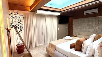 Presidential Suite | Premium bedding, bed sheets