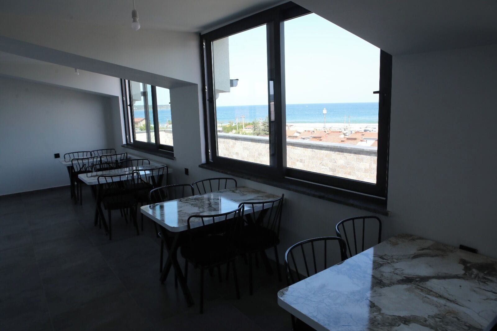 Petit déjeuner préparé à la commande compris tous les jours