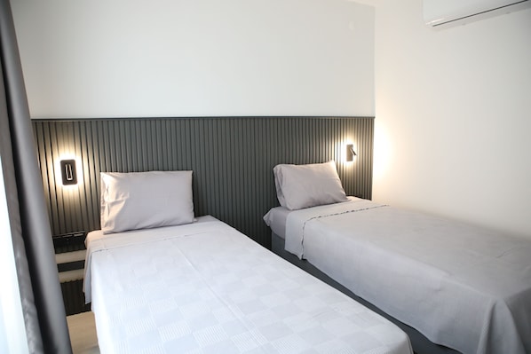 Economy Twin Room | Premium bedding, desk, laptop workspace, free WiFi - Koç Otel İğneada (Demirkoy)