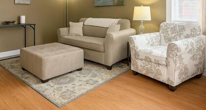 Cozy 2BR Apartment in the Heart of Morgantown-WVU