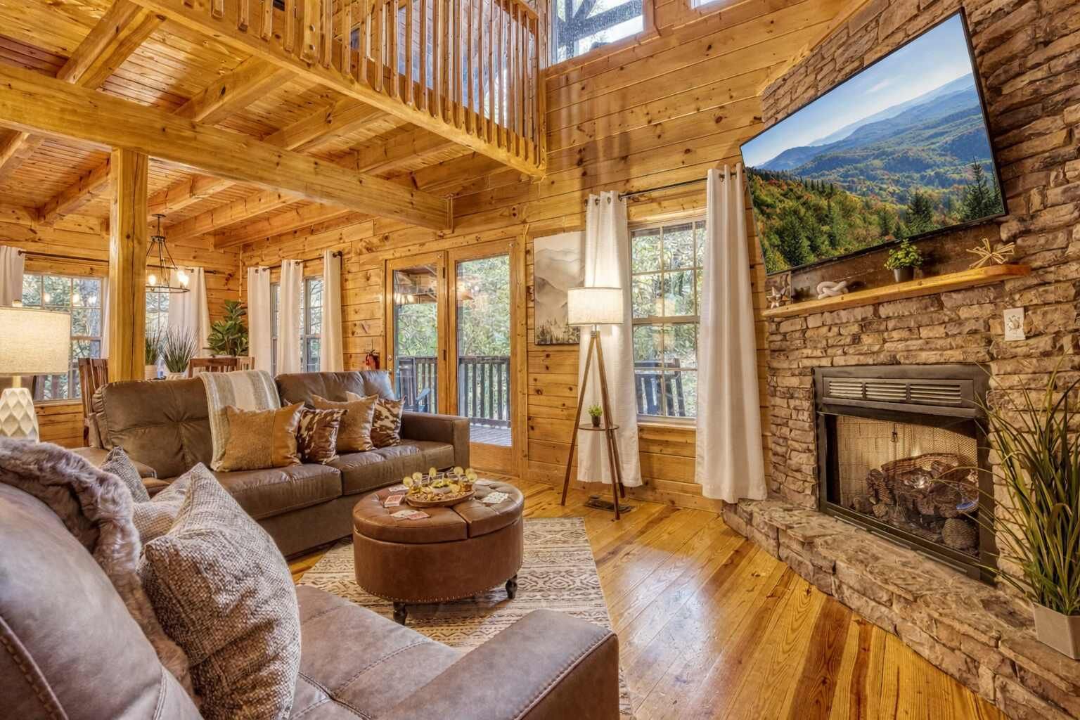 Smart-tv, een open haard, videospelletjes en een stereo