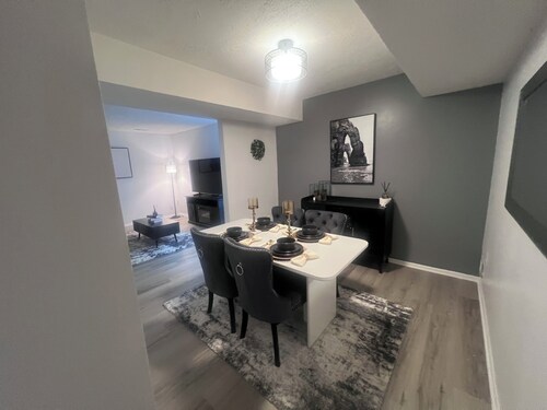 Welcoming 3-bedroom townhome with AC in Waldorf