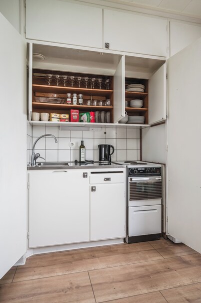 Cozy & Bright Studio in Peaceful Horndal