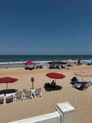 Sun loungers, beach towels