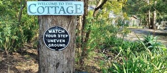 Pillowood Cottage  3 (1Queen+2Twins) & Wood Stove