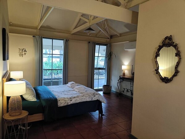 1 bedroom, iron/ironing board, bed sheets