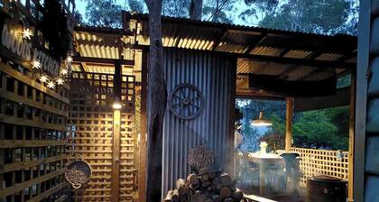 Pillowood Cottage 9 (1Queen+2Twins) & Wood Stove