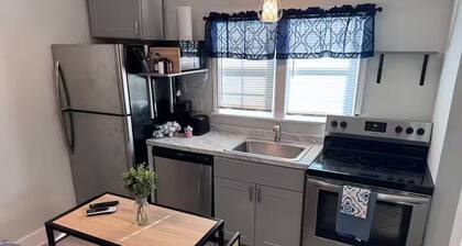 Dallas - Efficiency in Bishop Arts - Pet Friendly!