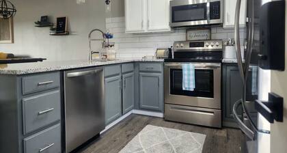 A Spacious Townhome in Newton - Unit D