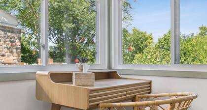 Escapade Chambly | 4BR Spa Retreat