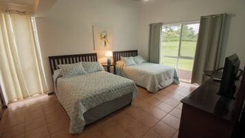 3 chambres, Wi-Fi gratuit, draps fournis