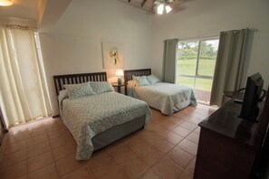 3 bedrooms, free WiFi, bed sheets