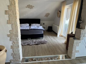 1 bedroom, iron/ironing board, free WiFi, bed sheets - Cozy vacation apartment fewo-wosink@web.de (Bad Krozingen)