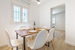 Dining - Beachfront house (Rincón de la Victoria)