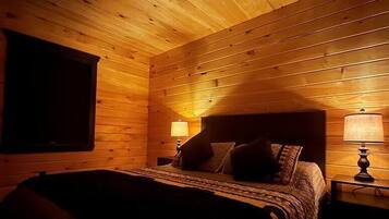 3 bedrooms, WiFi (free), bed sheets